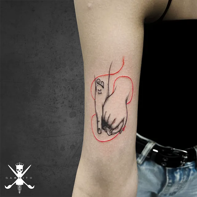 Gambito.Art. Tattoo fine line 23